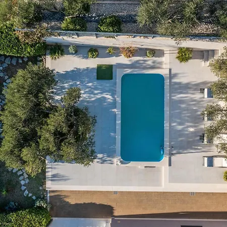 Ribica In Makarska, Private Pool Villa *